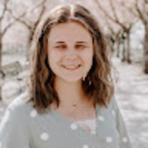 Meet your Posher, Cora